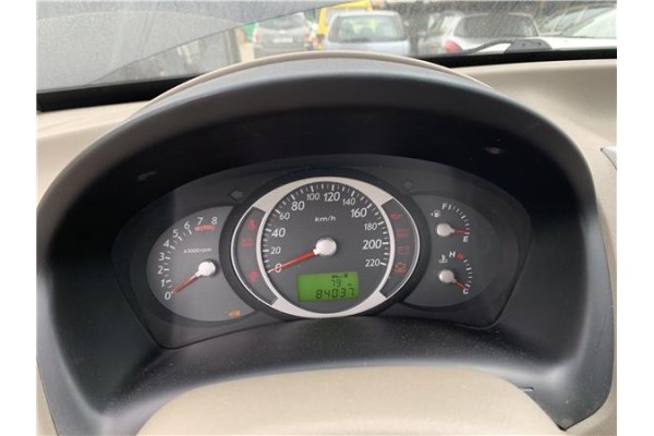 Recambio de cuadro completo para hyundai tucson (jm) 2.0 referencia OEM IAM 940132E720  