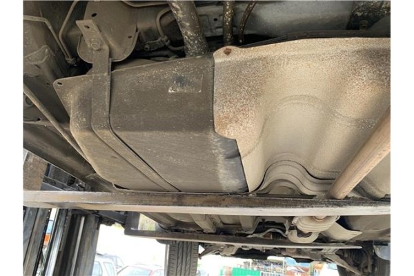 Recambio de deposito combustible para hyundai tucson (jm) 2.0 referencia OEM IAM 311502E000 3,12E+105 