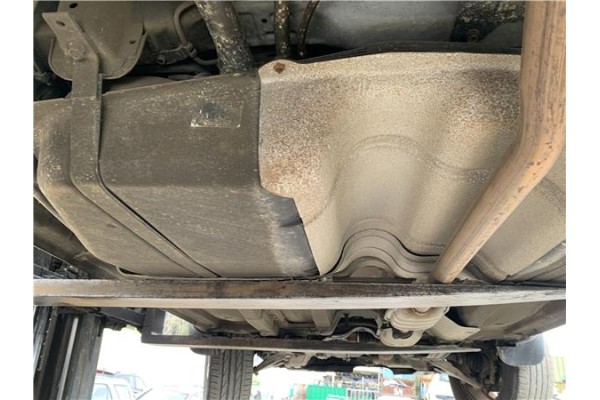 Recambio de deposito combustible para hyundai tucson (jm) 2.0 referencia OEM IAM 311502E000 3,12E+105 