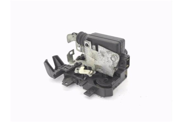 Recambio de cierre electromagnetico delantero derecho para dacia sandero i 1.4 referencia OEM IAM 8200735224  