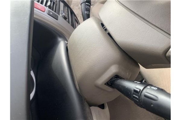 Recambio de embellecedor columna direccion para hyundai tucson (jm) 2.0 referencia OEM IAM 848502E000Z9 848522E000Z9 