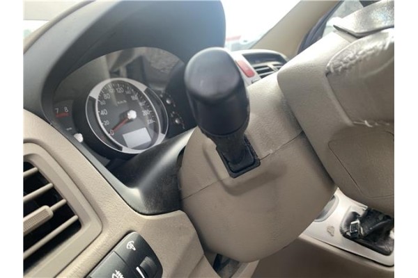 Recambio de embellecedor columna direccion para hyundai tucson (jm) 2.0 referencia OEM IAM 848502E000Z9 848522E000Z9 