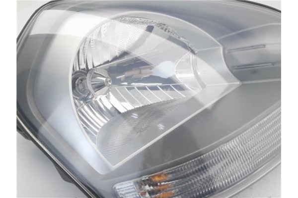 Recambio de faro delantero dcho para hyundai tucson (jm) 2.0 referencia OEM IAM 921042E020  