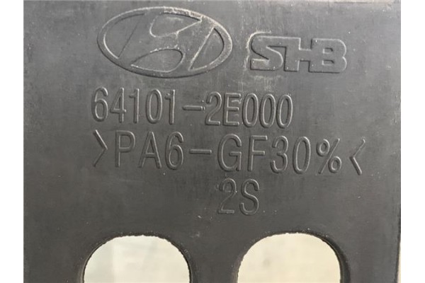 Recambio de frente delantero para hyundai tucson (jm) 2.0 referencia OEM IAM 641012E001  