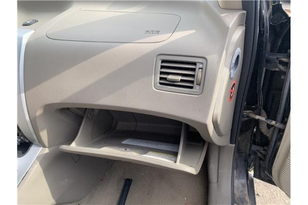 Recambio de guantera salpicadero para hyundai tucson (jm) 2.0 referencia OEM IAM 845102E150Z9  