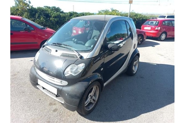 smart micro compact car del año 2002