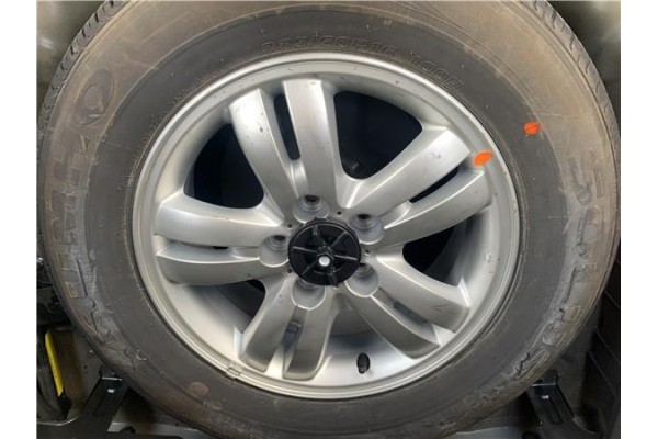 Recambio de rueda completa repuesto para hyundai tucson (jm) 2.0 referencia OEM IAM 529102E220  