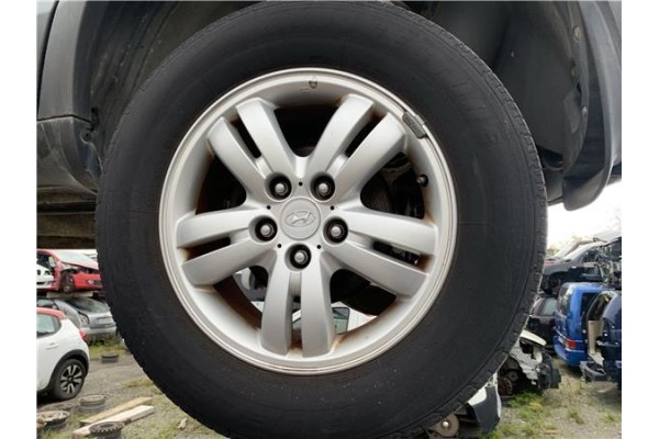 Recambio de llanta para hyundai tucson (jm) 2.0 referencia OEM IAM 529102E220  