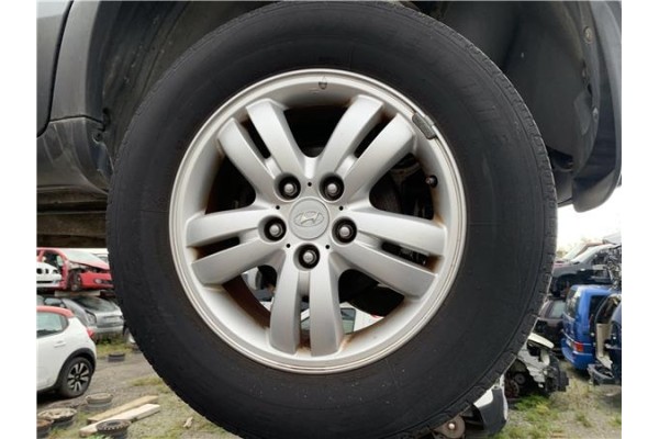 Recambio de llanta para hyundai tucson (jm) 2.0 referencia OEM IAM 529102E220  