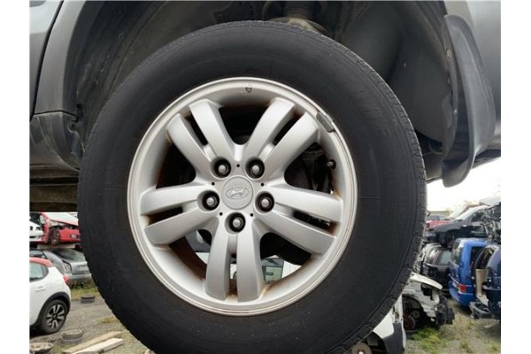 Recambio de llanta para hyundai tucson (jm) 2.0 referencia OEM IAM 529102E220  