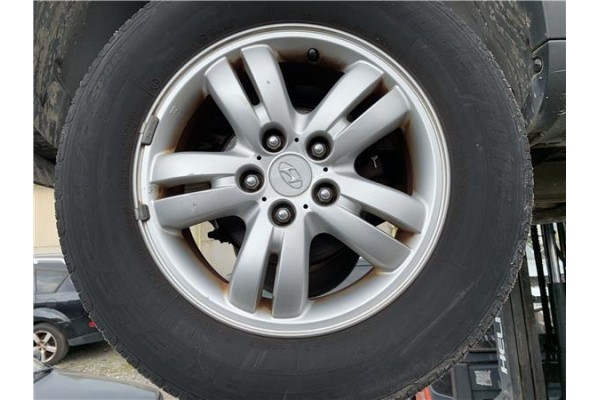 Recambio de llanta para hyundai tucson (jm) 2.0 referencia OEM IAM 529102E220  