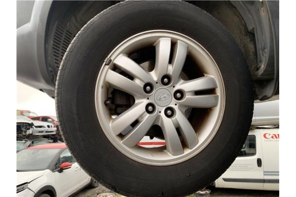 Recambio de llanta para hyundai tucson (jm) 2.0 referencia OEM IAM 529102E220  