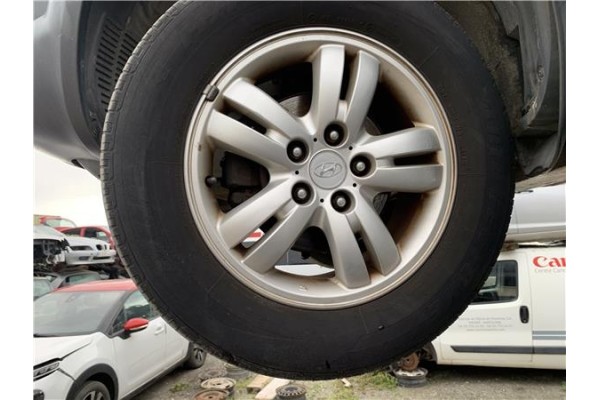 Recambio de llanta para hyundai tucson (jm) 2.0 referencia OEM IAM 529102E220  