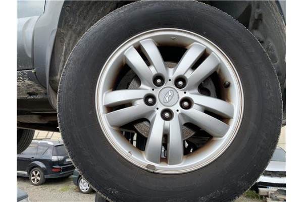 Recambio de llanta para hyundai tucson (jm) 2.0 referencia OEM IAM 529102E220  