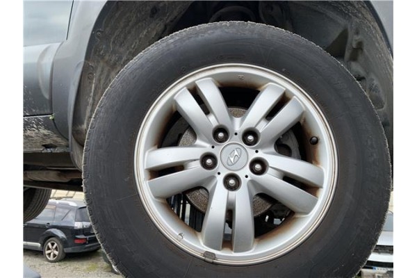 Recambio de llanta para hyundai tucson (jm) 2.0 referencia OEM IAM 529102E220  