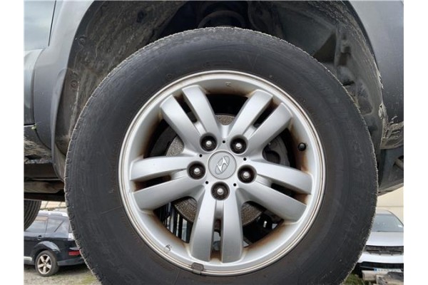 Recambio de llanta para hyundai tucson (jm) 2.0 referencia OEM IAM 529102E220  