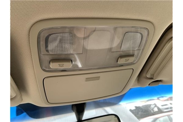 Recambio de luz delantero central techo para hyundai tucson (jm) 2.0 referencia OEM IAM 928502E000J9  