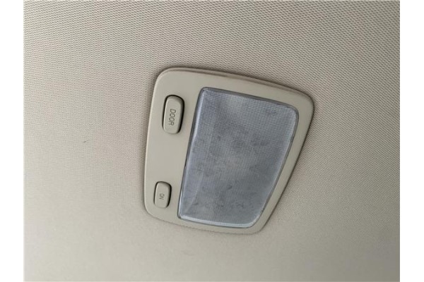 Recambio de luz trasero central techo para hyundai tucson (jm) 2.0 referencia OEM IAM 926202E000 926202E000CH 