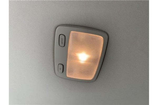 Recambio de luz trasero central techo para hyundai tucson (jm) 2.0 referencia OEM IAM 926202E000 926202E000CH 
