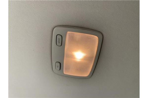 Recambio de luz trasero central techo para hyundai tucson (jm) 2.0 referencia OEM IAM 926202E000 926202E000CH 