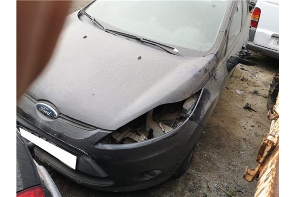 ford fiesta vi del año 2010