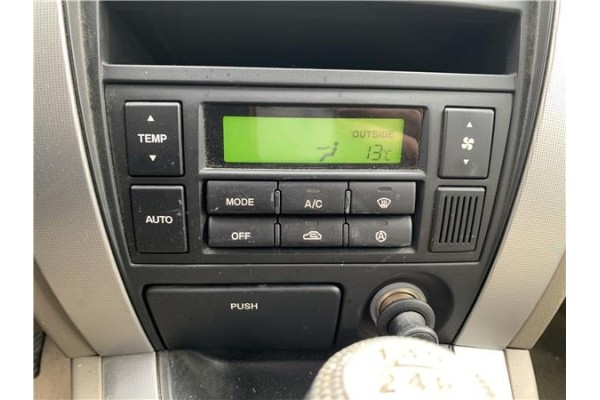 Recambio de mandos climatizador para hyundai tucson (jm) 2.0 referencia OEM IAM 972502E063  