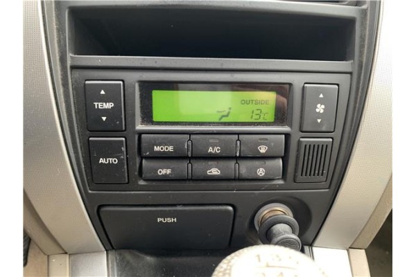 Recambio de mandos climatizador para hyundai tucson (jm) 2.0 referencia OEM IAM 972502E063  