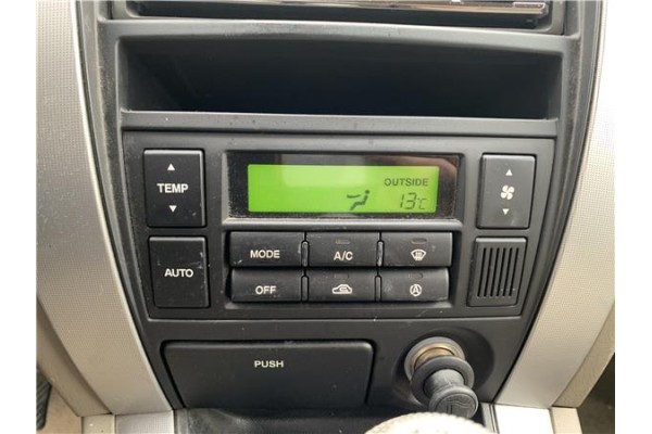 Recambio de mandos climatizador para hyundai tucson (jm) 2.0 referencia OEM IAM 972502E063  