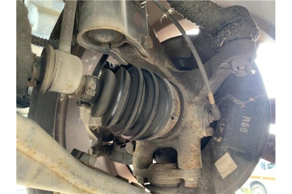 Recambio de mangueta delantero derecha para hyundai tucson (jm) 2.0 referencia OEM IAM 517162E100  