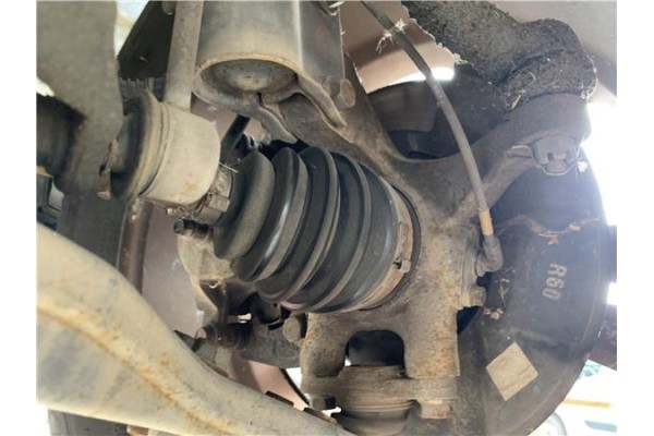 Recambio de mangueta delantero derecha para hyundai tucson (jm) 2.0 referencia OEM IAM 517162E100  