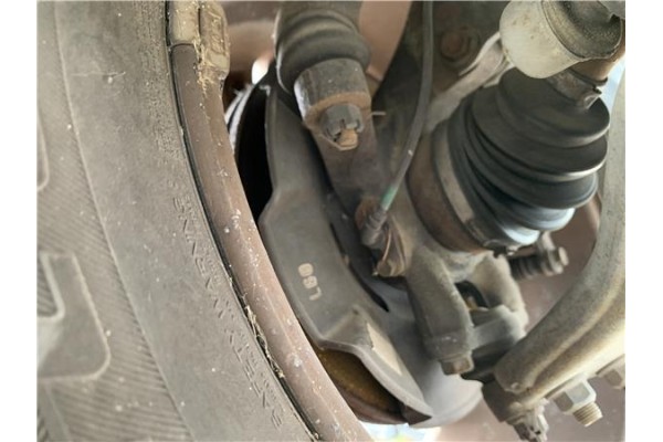 Recambio de mangueta delantero izquierda para hyundai tucson (jm) 2.0 referencia OEM IAM 517152E100  