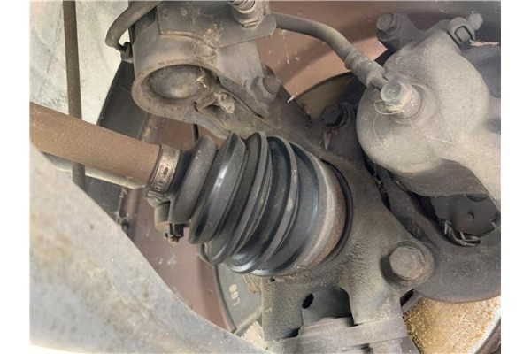 Recambio de mangueta delantero izquierda para hyundai tucson (jm) 2.0 referencia OEM IAM 517152E100  