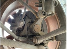 Recambio de mangueta trasero derecha para hyundai tucson (jm) 2.0 referencia OEM IAM 527602E000  