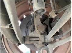 Recambio de mangueta trasero izquierda para hyundai tucson (jm) 2.0 referencia OEM IAM 527502E000  