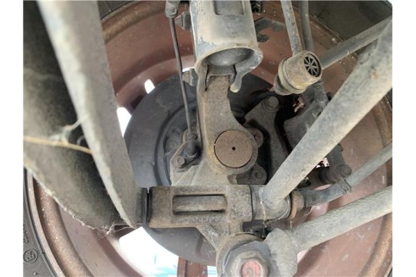 Recambio de mangueta trasero izquierda para hyundai tucson (jm) 2.0 referencia OEM IAM 527502E000  