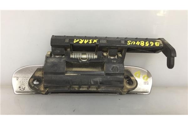 Recambio de maneta exterior delantero derecha para citroen xsara familiar 1.9 td referencia OEM IAM 96334568 69334564 