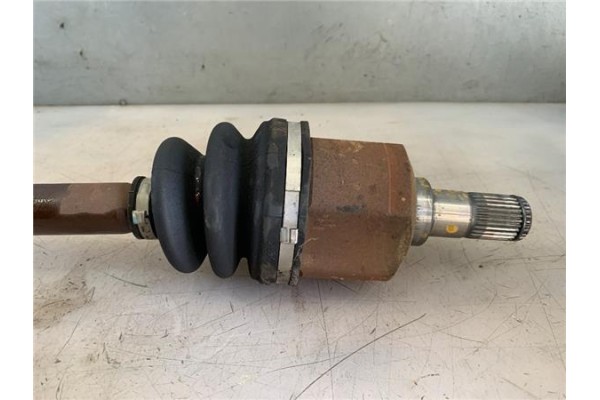 Recambio de palier delantero derecho para hyundai tucson (jm) 2.0 referencia OEM IAM 495002E500  