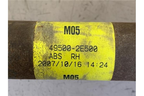 Recambio de palier delantero derecho para hyundai tucson (jm) 2.0 referencia OEM IAM 495002E500  