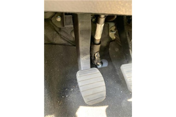 Recambio de pedal embrague para dacia sandero stepway 2017-2020 1.0 sce stepway 75 (b8jc, b8jd) referencia OEM IAM 465033510R  
