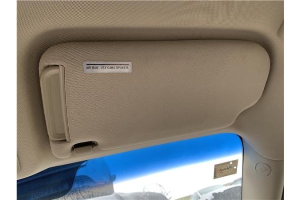 Recambio de parasol derecho para hyundai tucson (jm) 2.0 referencia OEM IAM 852022E130J9  