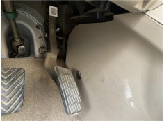 Recambio de pedal acelerador para hyundai tucson (jm) 2.0 referencia OEM IAM 327002E200  