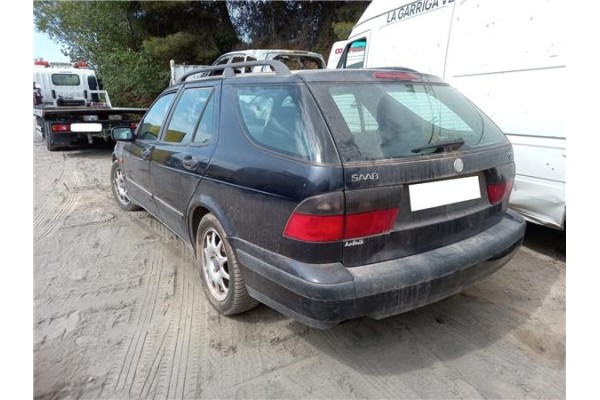 saab 9-5 station wagon(2001) del año 
