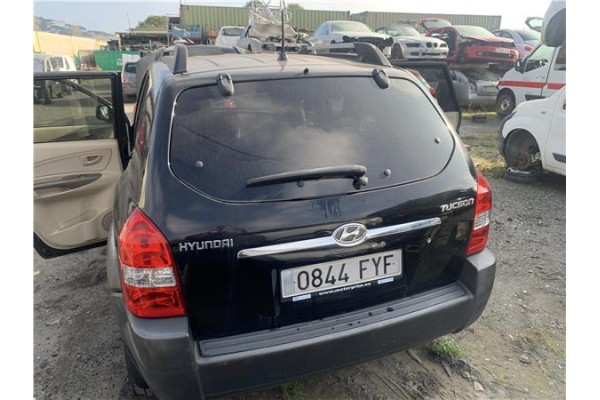 Recambio de porton trasero para hyundai tucson (jm) 2.0 referencia OEM IAM 737002E050  