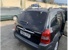 Recambio de porton trasero para hyundai tucson (jm) 2.0 referencia OEM IAM 737002E050  