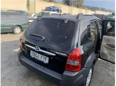Recambio de porton trasero para hyundai tucson (jm) 2.0 referencia OEM IAM 737002E050  