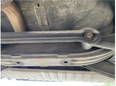 Recambio de puente trasero para hyundai tucson (jm) 2.0 referencia OEM IAM 626052E000 626100Z010 