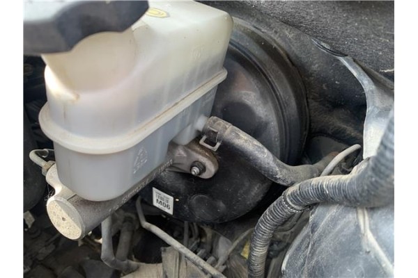 Recambio de servofreno para hyundai tucson (jm) 2.0 referencia OEM IAM 585002E400 M06CJ0Z 