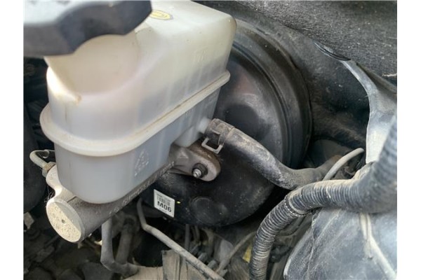 Recambio de servofreno para hyundai tucson (jm) 2.0 referencia OEM IAM 585002E400 M06CJ0Z 