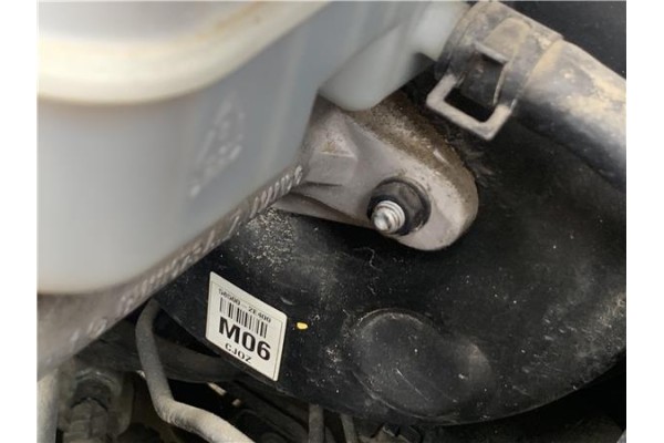 Recambio de servofreno para hyundai tucson (jm) 2.0 referencia OEM IAM 585002E400 M06CJ0Z 