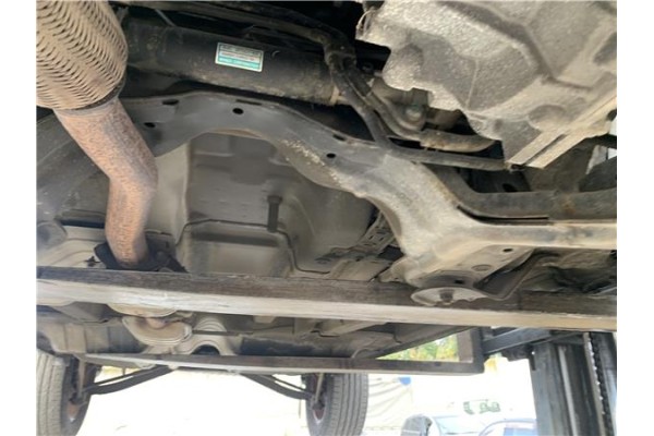 Recambio de subchasis para hyundai tucson (jm) 2.0 referencia OEM IAM 624052E050 6,24E+15 